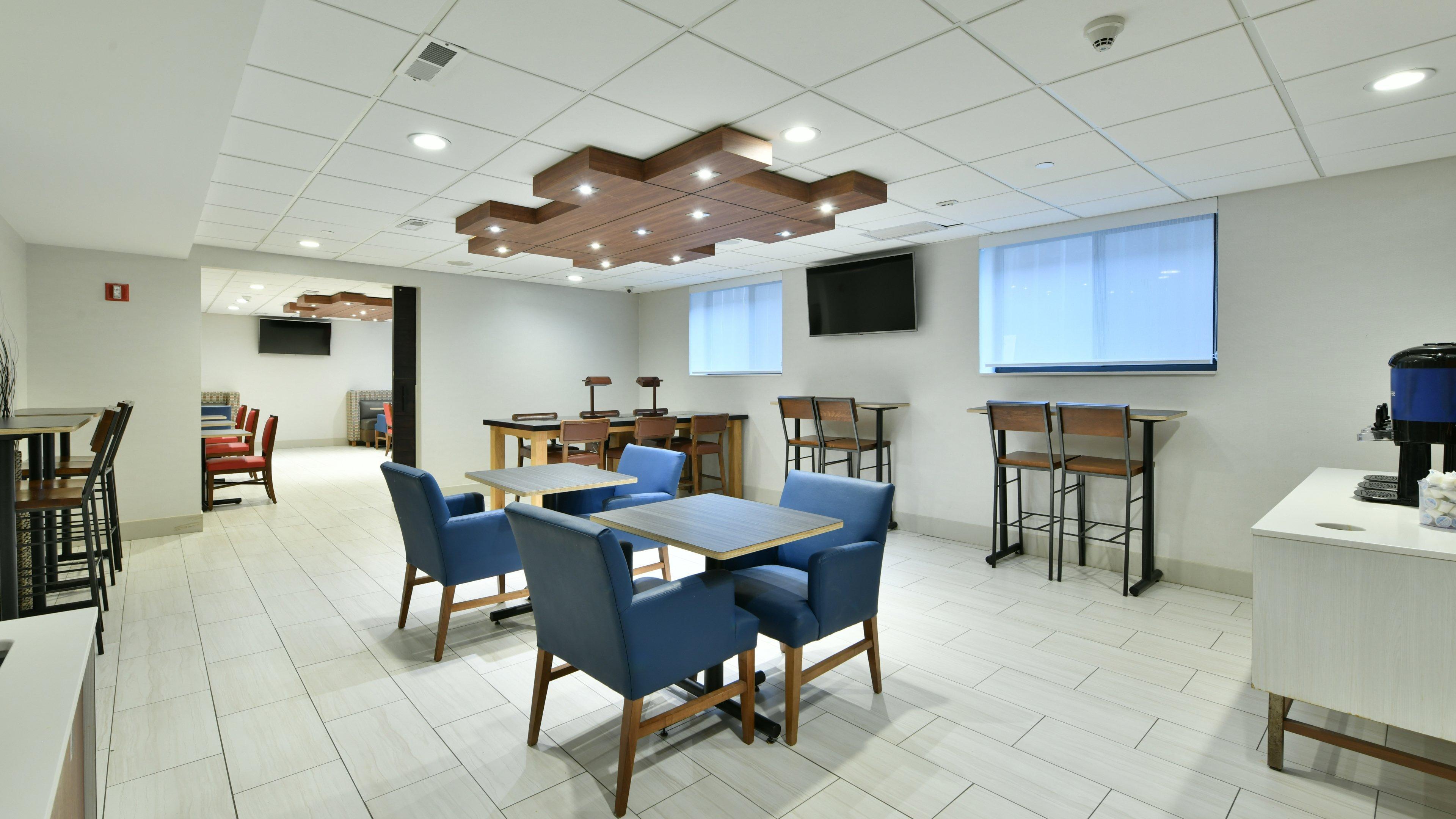 Holiday Inn Express Staten Island West, An Ihg Hotel Нью-Йорк Экстерьер фото